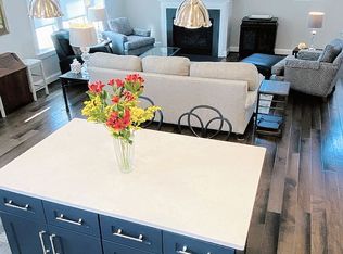 43739 Sweet Goldenrod Sq, Ashburn, VA 20147