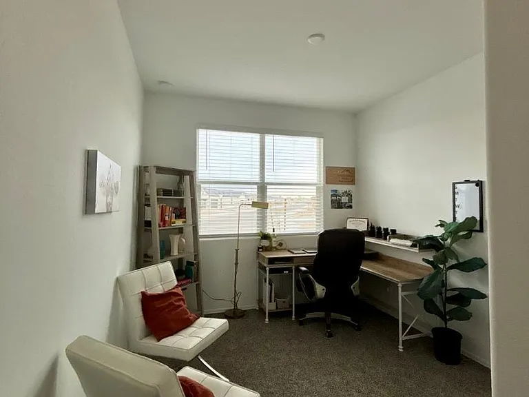 3588 N Sequoia St — Photo 14