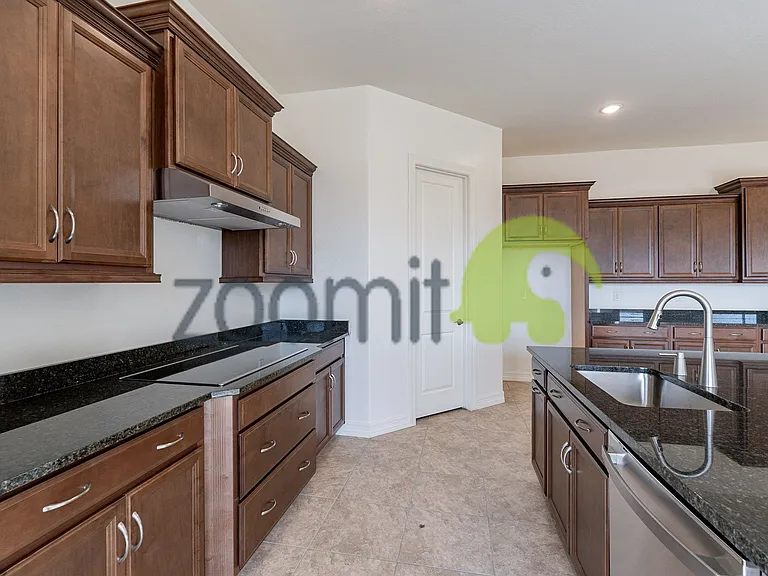 19407 W Seldon Ln — Photo 15