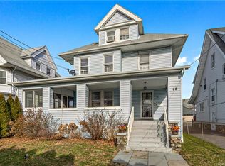 24 Crosby Pl, New Rochelle, NY 10801