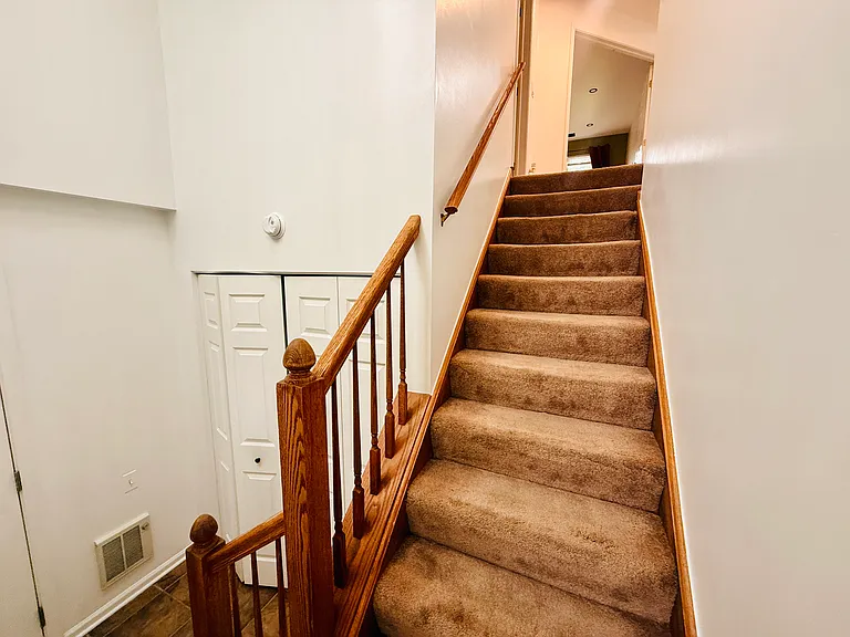 1963 Gary Ct #C — Photo 16