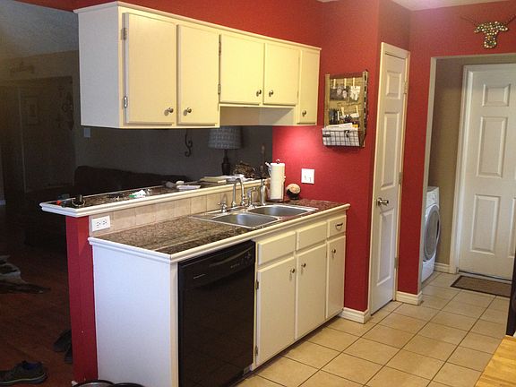 3rd image of 3320 Omaha Ave