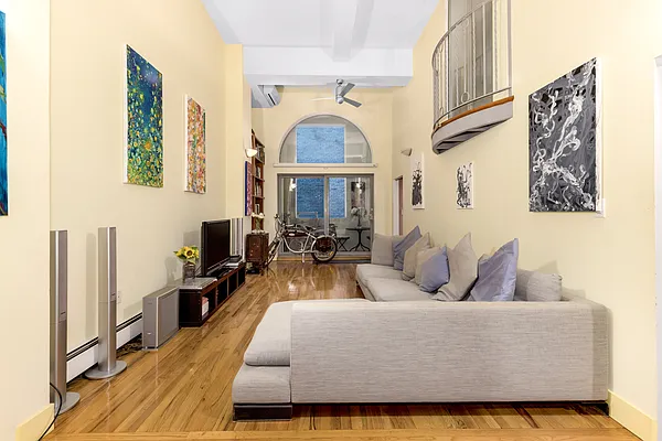 Rented by Compass | media 1