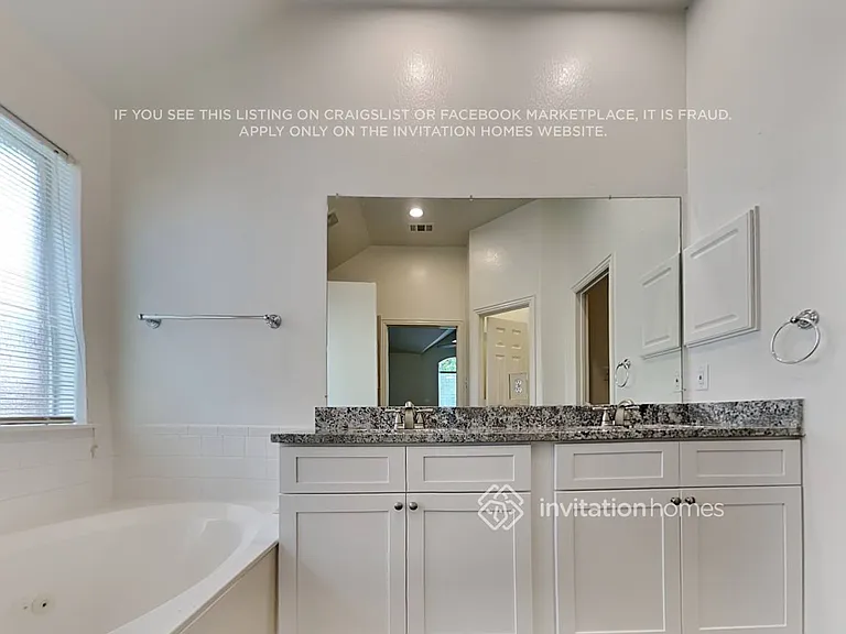 8010 Munich Dr — Photo 16