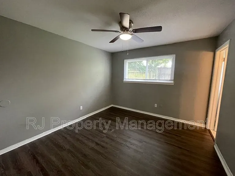 605 Patterson St #11 — Photo 7