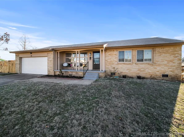 2141 S Hudson Pl, Tulsa, OK 74114