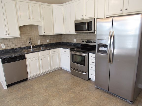 4th image of 1720 Brick Ct