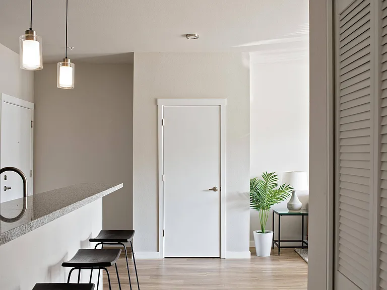 The Elwood — Photo 15