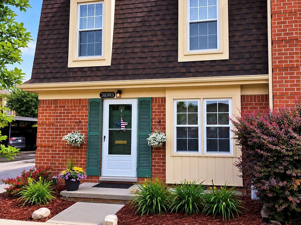 1st image of 31083 Hoover Rd #12