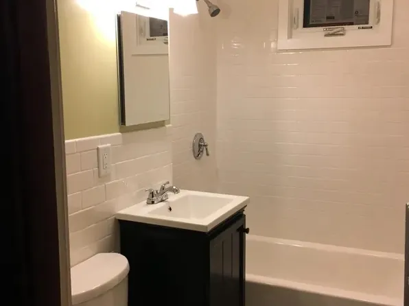 75 Sunnyside St #1, Hyde Park, MA 02136