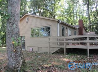 19822 Riverside St, Athens, AL 35611