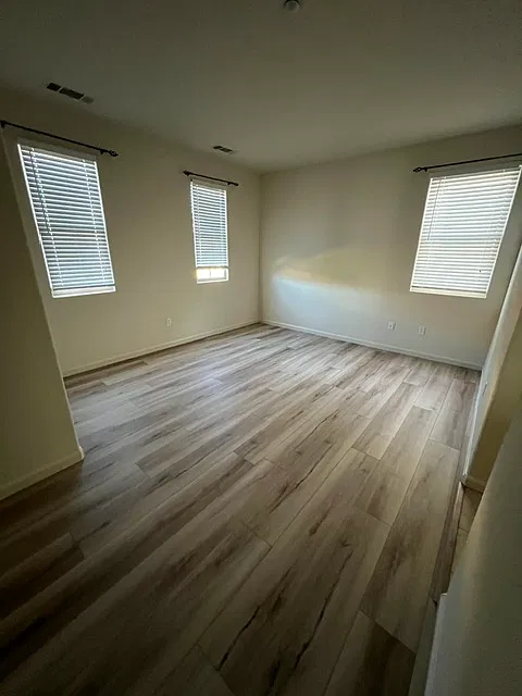 2219 Tsushima St — Photo 2