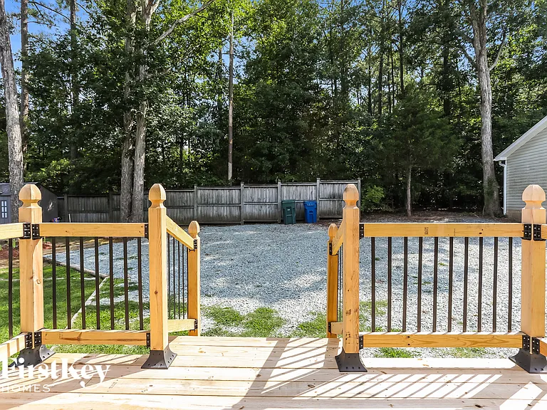 3508 Sidneys Way — Photo 14