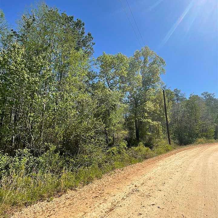 2nd image of Wilkes Pond Rd