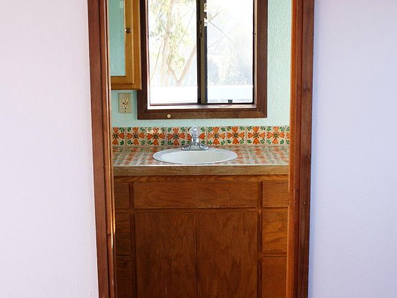 View from upstairs bedroom to batchroom