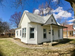 315 N Walnut St, Litchfield, IL 62056