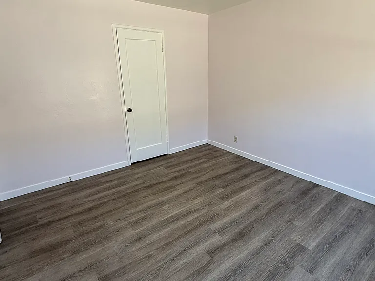 3812 King Ln #3814 — Photo 14