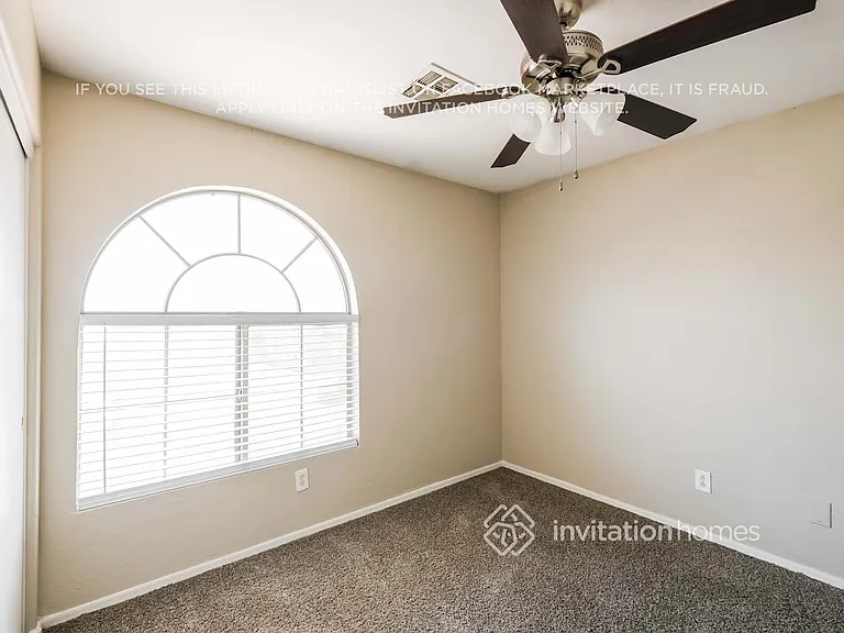 7914 W Claremont St — Photo 13