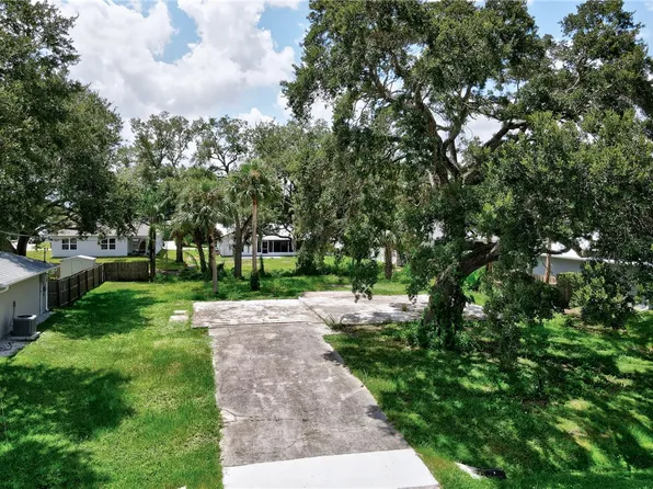 594 Bayharbor Ter, Sebastian, FL 32958