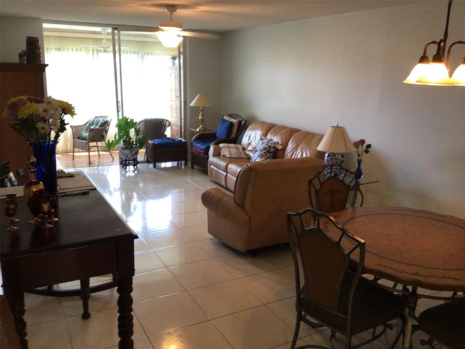 1st image of 2571 Aragon Boulevard #321
