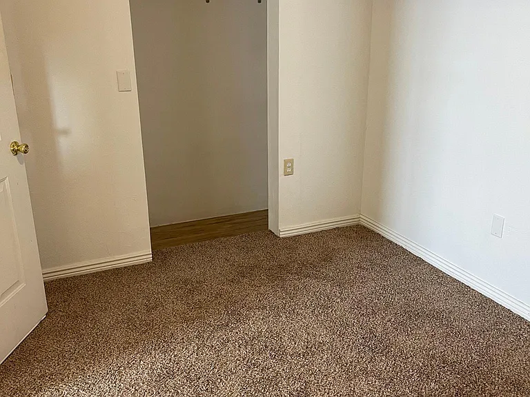 additional room could be used for office