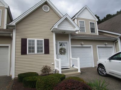 511 Elm Street #2-2, North Haven, CT, 06473