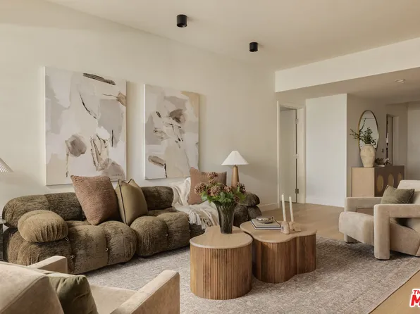 13600 Marina Pointe Dr Unit 604, Venice, CA 90292
