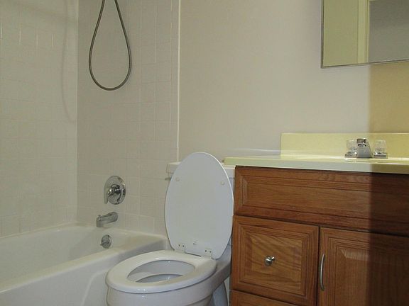 2nd image of 1204 Turnbull St