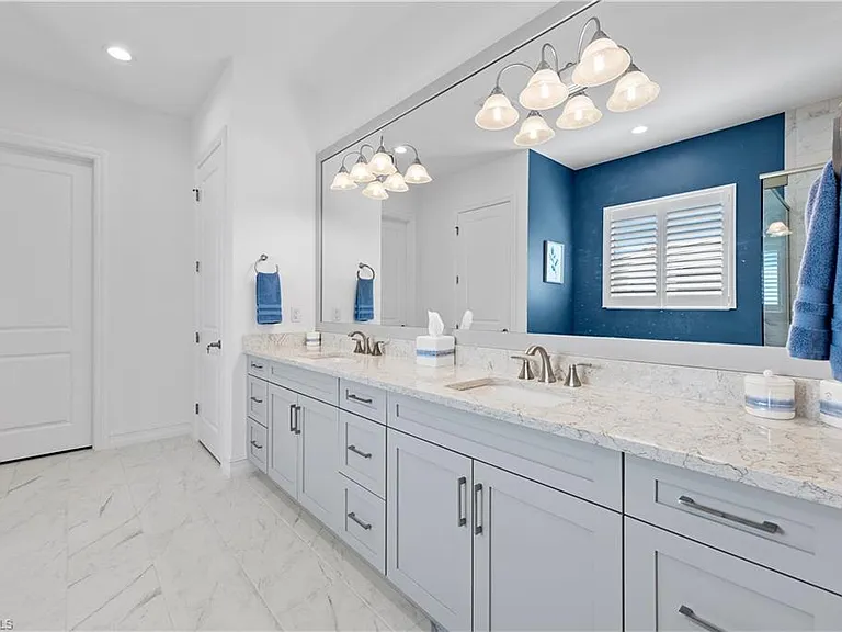 14265 Laguna Springs Ln — Photo 15