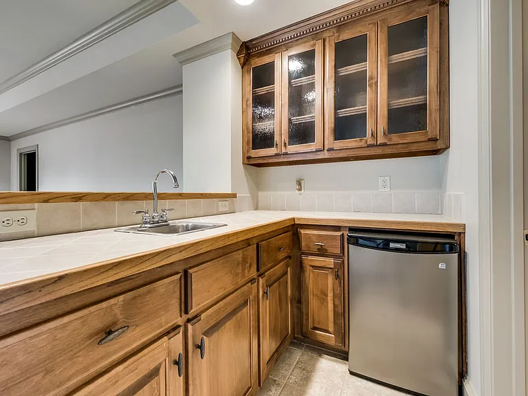 2207 Kings Pass — Photo 11