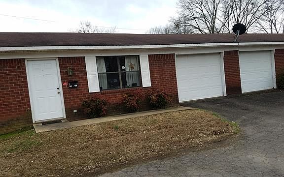 3rd image of 309-317 McKennon Ct