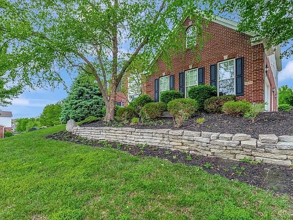 3rd image of 7872 Orchard Ct