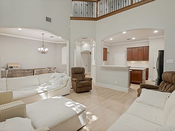 2nd image of 1600 Abrams Rd APT 23