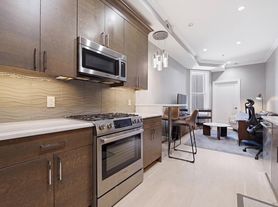 313 Washington St, Hoboken, NJ