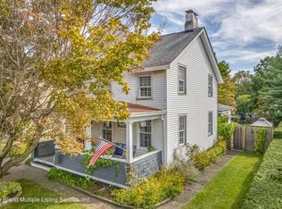 18 Mesier Ave, Out Of Area, NY --
