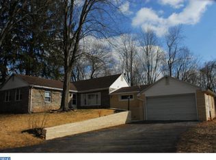 411 Oleyline Rd, Douglassville, PA 19518