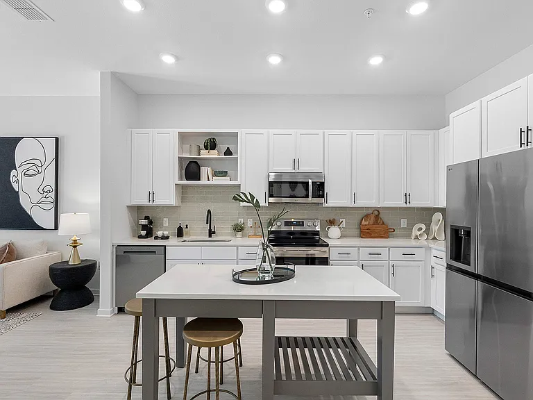 Evelyn City Lofts 115 (2)