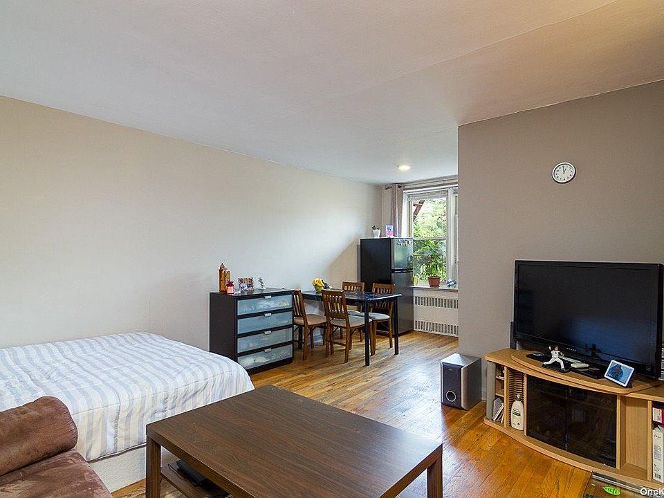 1st image of 6725 Clyde St APT 3H