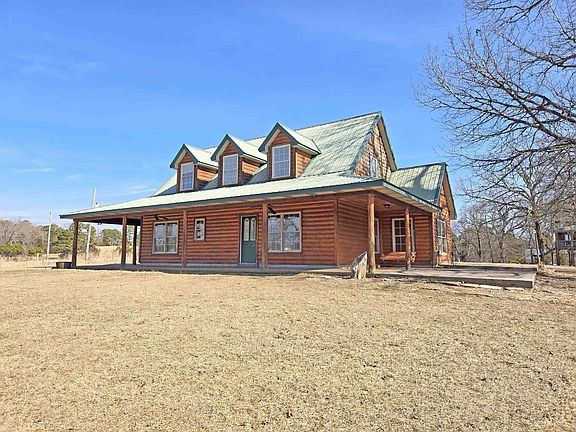 3rd image of 371 Mountain Trail Rd