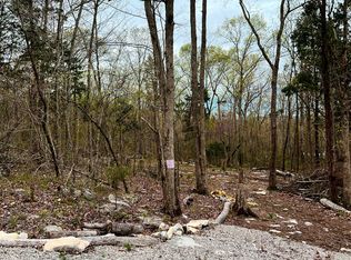 33 Red Bud Rd, Somerset, KY 42501