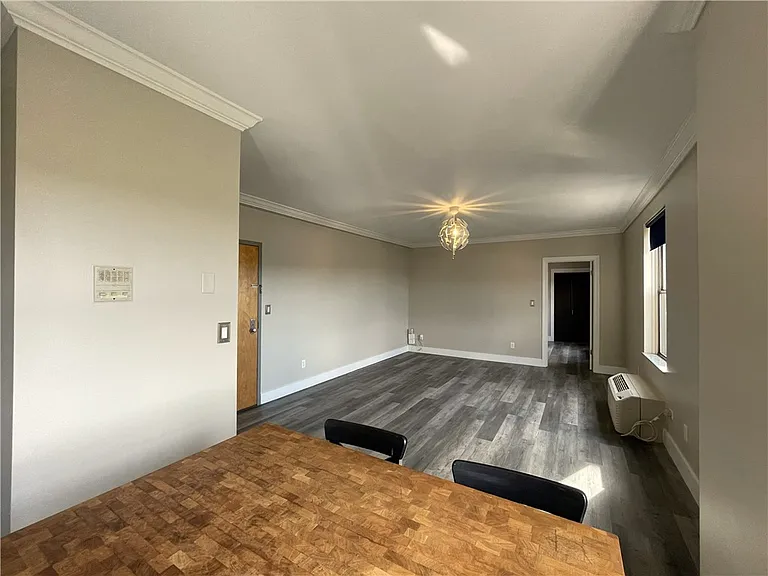 184 N Main St #812 — Photo 8