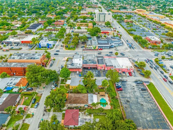 768 SW 66th Ave, Miami, FL 33144