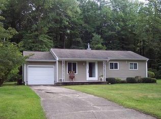 12155 Stratford Dr, Saint Charles, MI 48655