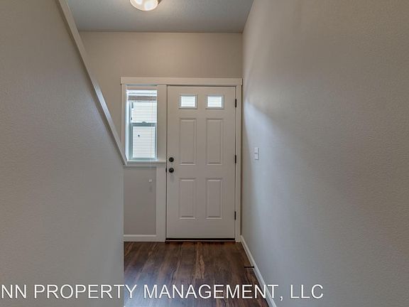 3rd image of 10401 NE 61st Cir #4
