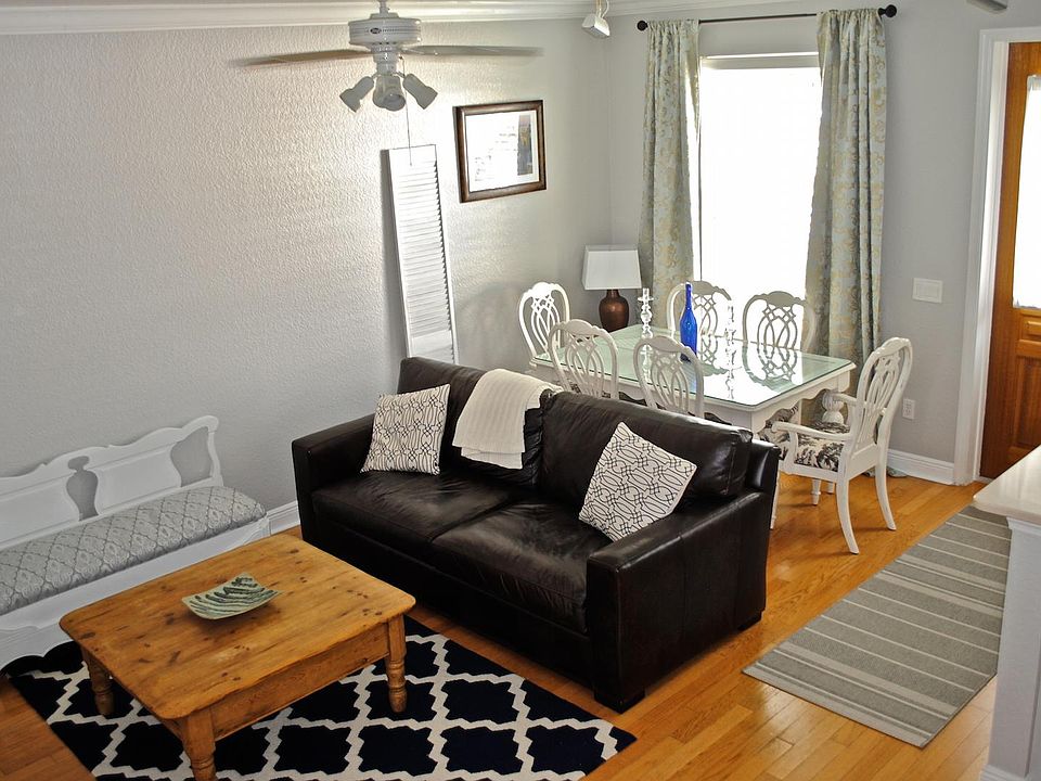 1st image of 103 Key Haven Ct