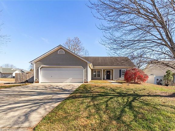 2nd image of 1505 Fiddlers Knoll Dr