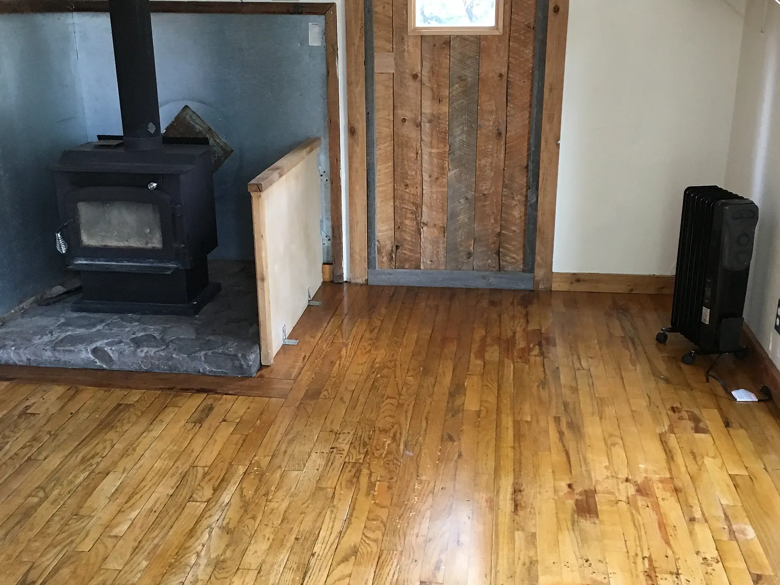 2 bed, 750 sqft, $2,000 — Photo 3