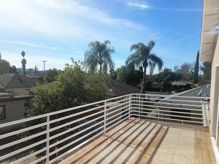7026 N Tampa Ave — Photo 14