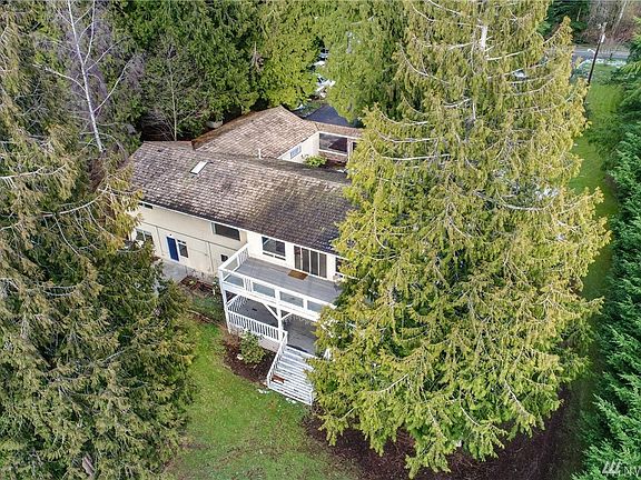 2nd image of 30326 36th Ave NE