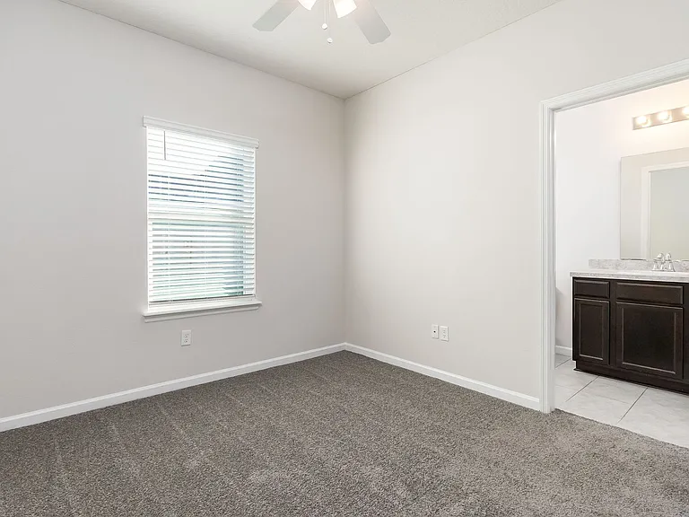 5556 Kellar Cir — Photo 19
